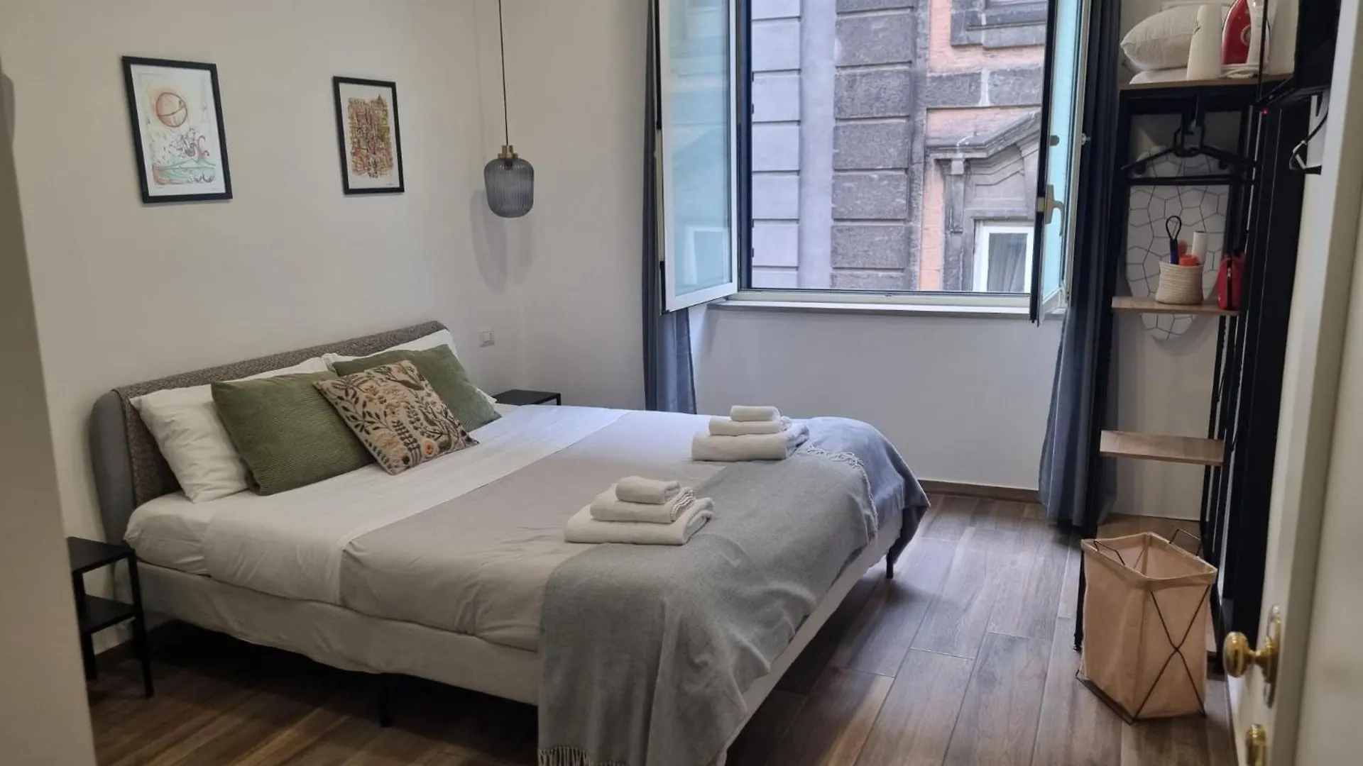 Il Fondaco All'Archivio Storico Naples 0*,  Italy