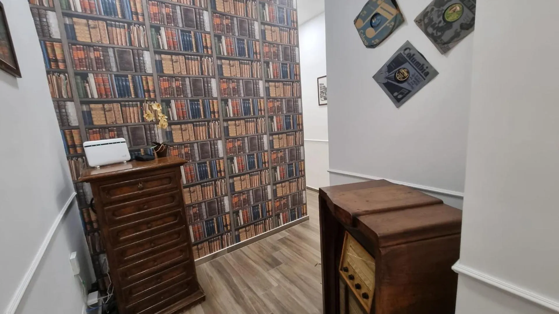 Guest house Il Fondaco All'Archivio Storico Naples Italy