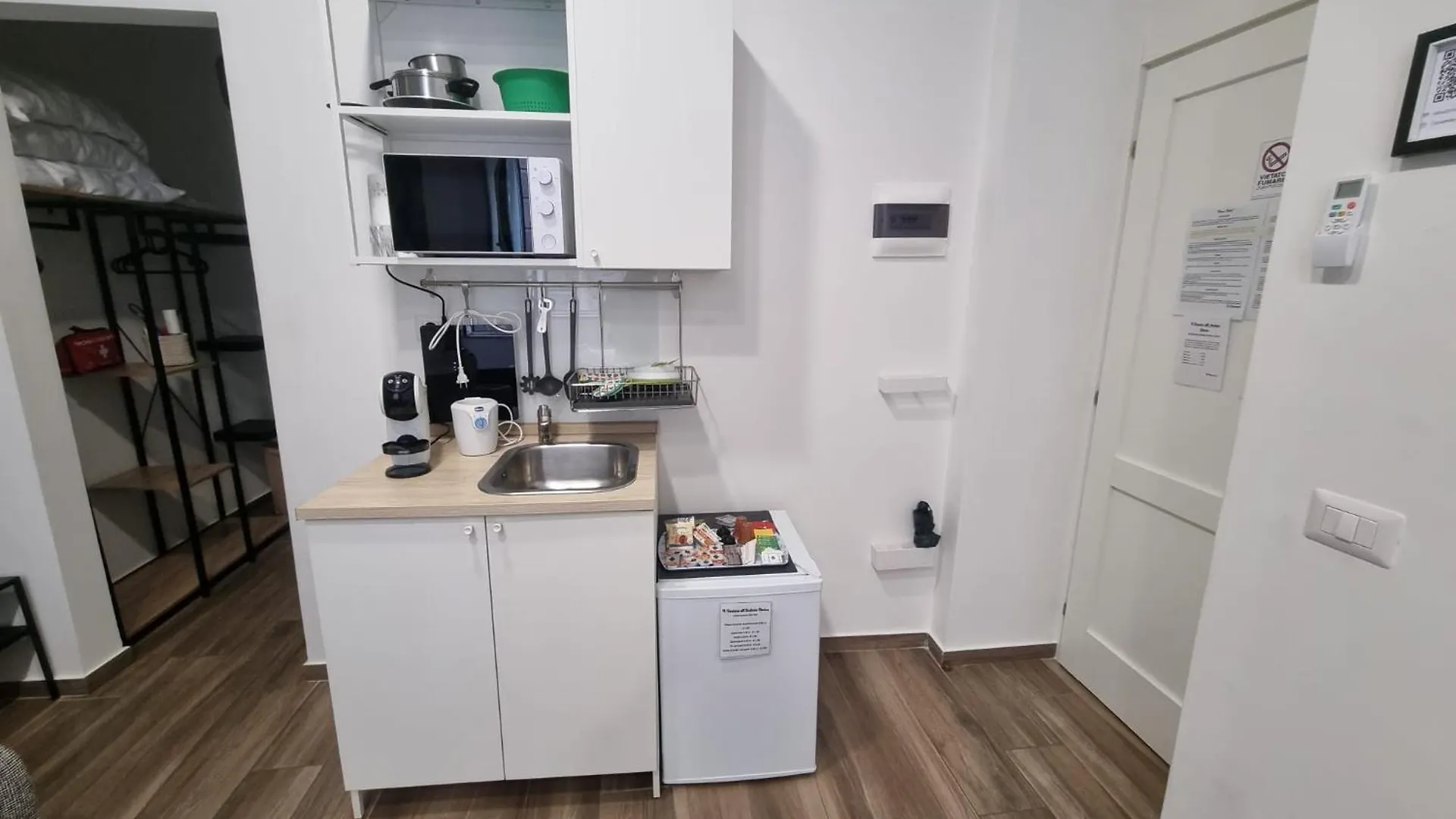 Il Fondaco All'Archivio Storico Naples Guest house